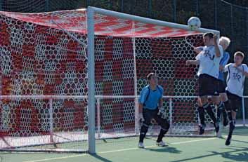 Football 1.2 No. 1023-02 Football goal nets with hexagonal mesh HUCK football goal nets with hexagonal mesh were used during the 2006 world football championship in Germany.