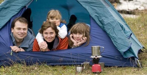 Train your Dragon Friday, August 14th How to Train your Dragon 2 FAMILY CAMPING Enjoy an overnight stay with the family.