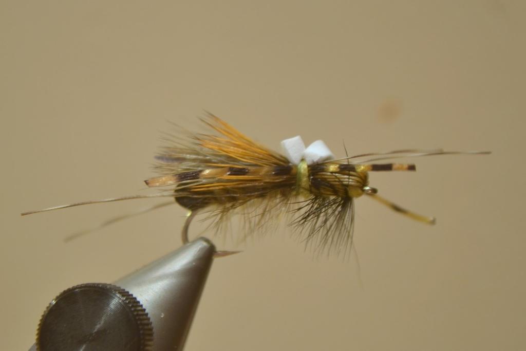 Magic Skwala I spend quite a bit of time tying flies. I tie everything from the old standby s to innovative patterns I have found from other tiers on the web and in literature, to my own creations.