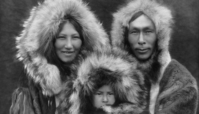 Overview of the Inuit The Inuit people live in the far northern areas
