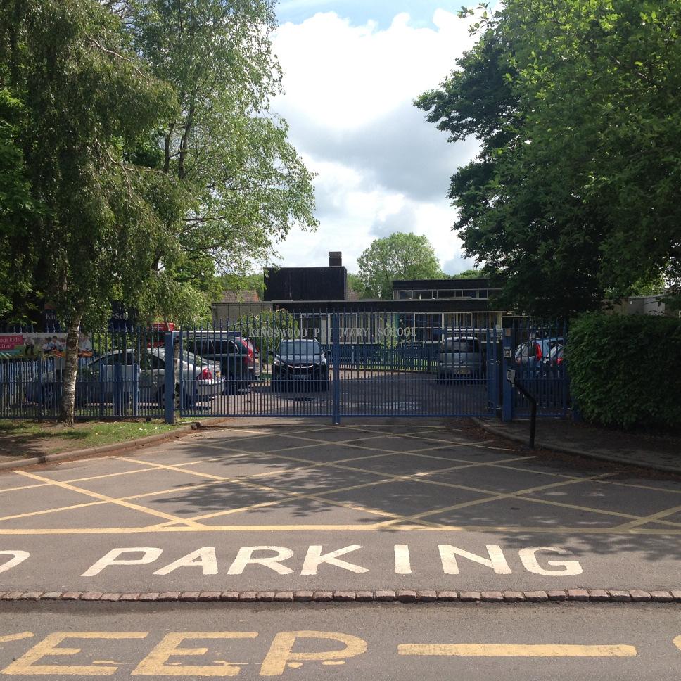 The entrance to the school, which has no safety railings and the road directly outside