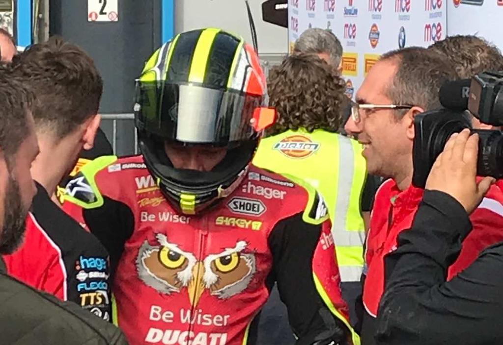 Benelux An unforgettable experience with FUCHS LUBRICANTS BENELUX FUCHS LUBRICANTS BENELUX organized a VIP welcome during the British Superbike Championship which took place in Assen, the famous