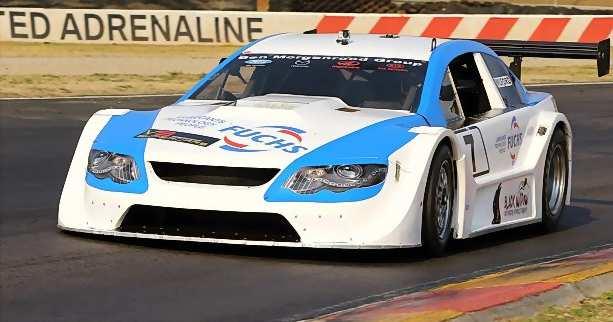 about the Zwartkops race. After the qualifying race, father and son started off in the top 5.