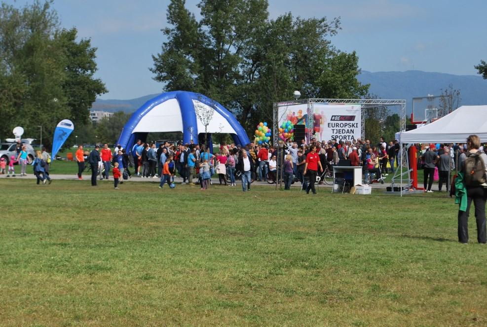 In the sport village Hrvatska Lutrija had the stand where people could play and win prizes (promotional materials
