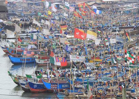 MOFAD - Implement the laws governing licensing provisions of the Act - Moratorium on new licenses for artisanal fisheries (no more canoes) - Reduce