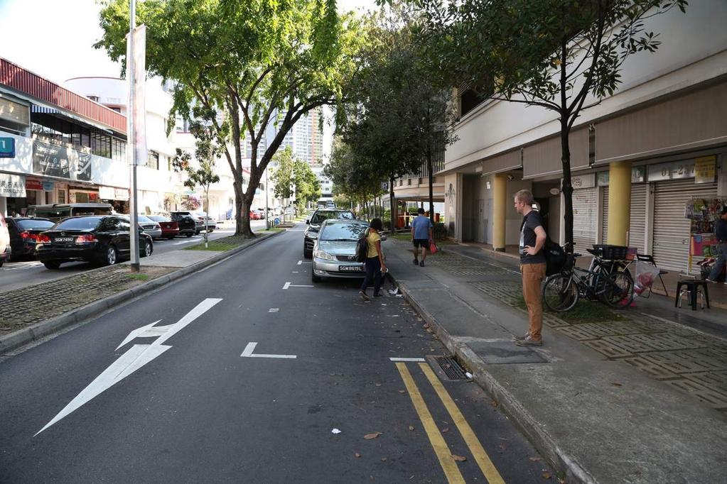 ENGAGING VIRTUAL REALITY Objective To understand what is needed to make cycling viable modes of transport in Singapore Explore VR as a research tool Methods Combine science, technology and design