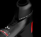 Monocoque carbon fork and hidden aero brakes Benefits: Hidden braking system with strong stopping power and optimal aero performance. Exclusive sheltered aero rear brakes Benefits: Clean airflow.