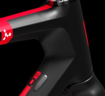 3 headtube heights integrated to every frame size for a race or relaxed fit Benefits: Simple & precise adjustment which provides increased front end rigidity of +5% at 15mm & +11% at 25mm.