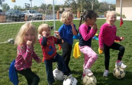LITTLE RASCALZ CLASSES ***SUMMER CLASSES NON-COMPETITIVE SOCCER CLASSES Classes are unique. There is no substitution to this program and our highly effective methods.
