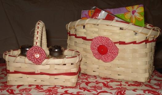 Saturday Morning 8:30 12:30 Circles for Your Table Set Montina Aldridge $30 First weave a 5 x 2 Salt and Pepper Basket