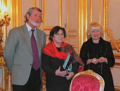 Alexander Orlov, Irina Kolesnikova Upon welcoming Irina Kolesnikova, Aleksandr Orlov, the Russian Federation s ambassador to France commented: We applauded so hard that our hands nearly fell off.
