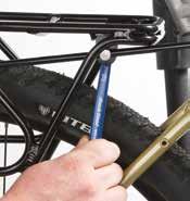 3). Again, do not fully tighten FRAMES WITH BRAZE-ON MOUNTS Using a 4mm hex wrench, attach the rack legs to the braze-on mount, but don t tighten fully. Skip ahead to step 3.