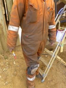 There are often areas within the quarry requiring additional ppe such as Safety Glasses, Hearing Protection and suitable gloves.