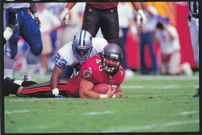 1997 NFC WILD CARD PLAYOFF GAME Sidelines Records History 2010 Review Players Ownership TAMPA In the team s first playoff game in Tampa Bay since the 1979 season, the Buccaneers dominated Detroit