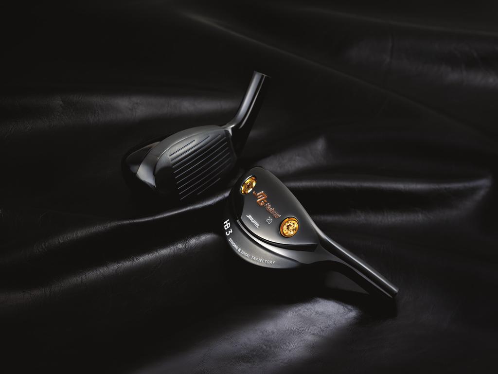 Hybrids HB-3, HB-4 Golfers use hybrids to aim at pinpoint targets, just as they do with irons. So it made sense to adopt a blade-like face design.