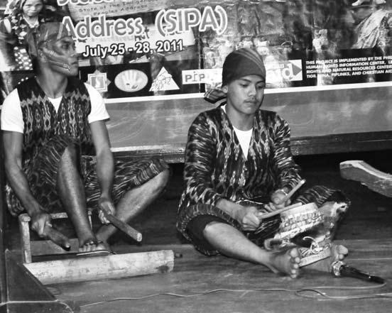 (galing sa 2010 SIPA) Kilalanin ang mga traditional peace pacts/covenants sa pagitan ng mga Lumad at Bangsamoro at bigyang kasiguruhan ang mga boundaries ng teritoryo; Tugunan ang kalagayan ng