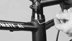 Check the clampng bolts on the sde and n the rear of the stem wth a torque wrench accordng to the torque marked on them. Never exceed the gven maxmum torque.