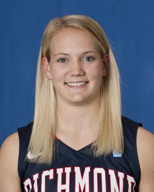 2017 Women s Basketball Class Abby Oliver University of Richmond (2008-12) Oliver finished her decorated four-year career as Richmond s seventh all-time leading scorer (1,488 points). The Roanoke, Va.