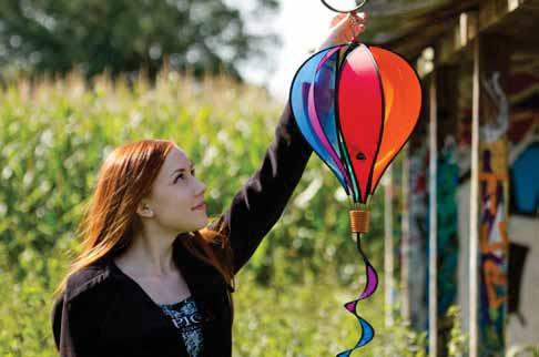 110249 Hot Air Balloon Twist Mini Rainbow
