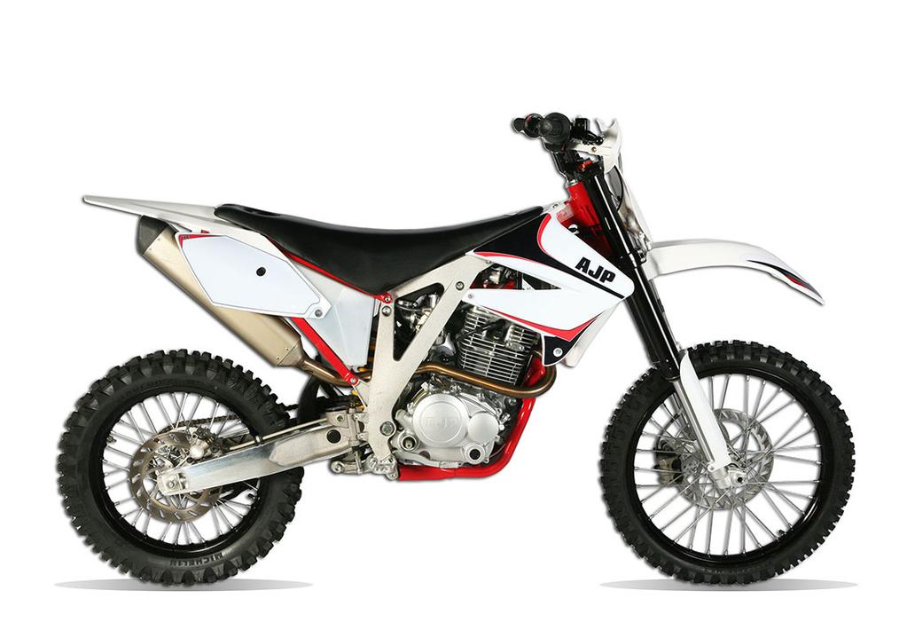 PR3 240 MX Pro Get in the off-road with a robust and economic light bike. Powerful 240cc four stroke engine with high torque allows you to pass most difficult climbs with an incredible easiness.
