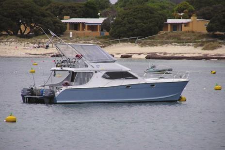 Built in sedan or flybridge versions this vessel can accommodate a wide range of private or charter applications.