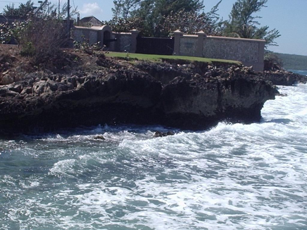 .EFFECT OF WAVE ACTION ON MAN-MADE STRUCTURES One indication of on-going erosion is the removal of man-made structures on the coastline.
