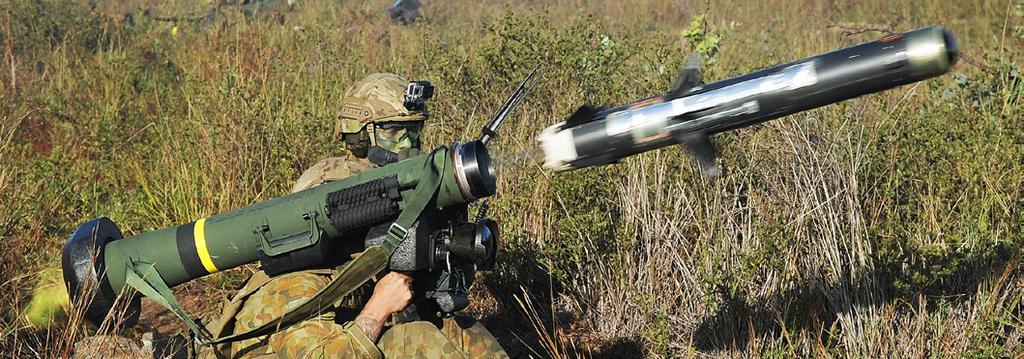 Support Weapons Javelin Missile weight Warhead weight Missile length 11.8kg 8.