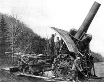 Slide 24 A German Heavy Howitzer Note the high elevation of the barrel, its wide