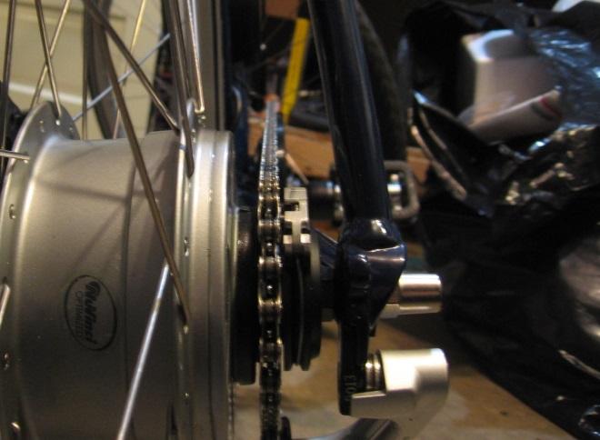 If you don t have horizontal dropouts and don t have a derailleur, you will likely need a chain tensioner to keep the chain under tension and on the