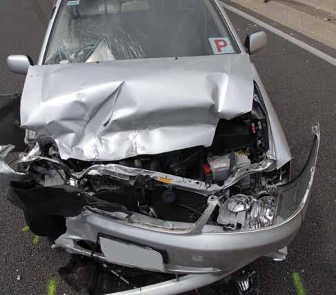 The University of Adelaide CASR projects The crash and offence experience of newly licensed young drivers In 2007, CASR conducted a study that tracked the crash and offence experience of nearly