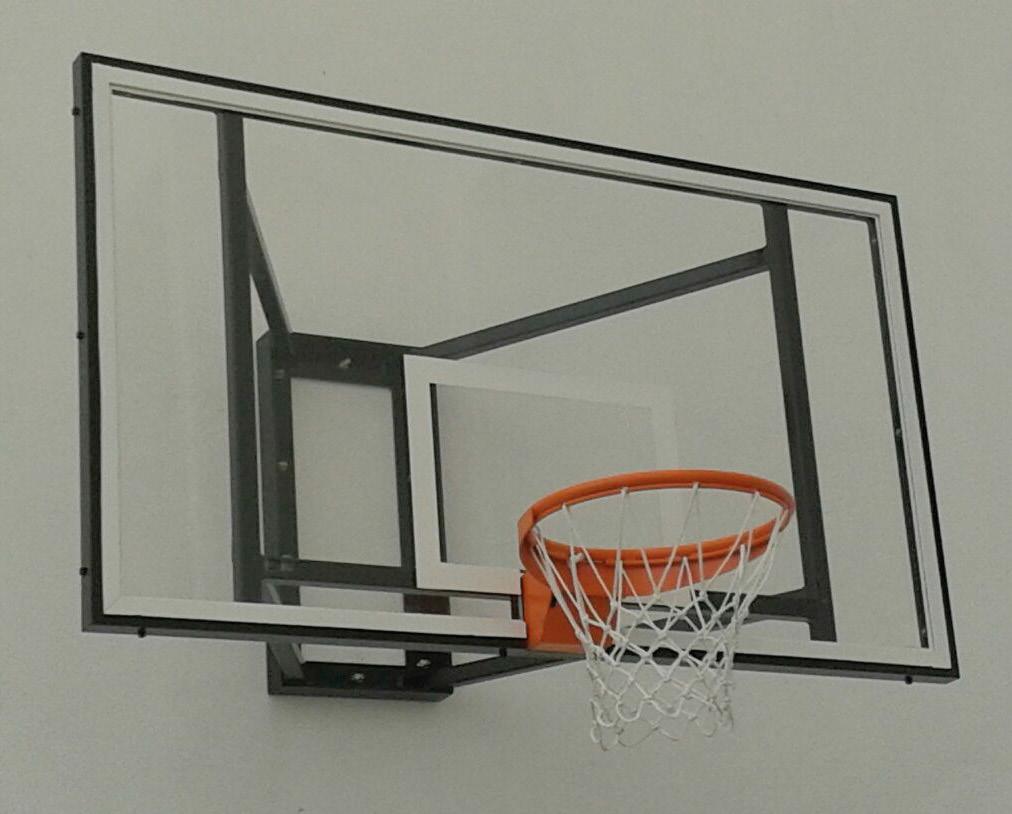 100060: Basketball backboard, made by acrylic. 120 x 90 cm. 100070: Basketball backboard, made by acrylic. 180 x 105 cm.