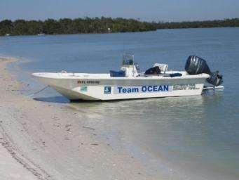 Boat operation Volunteer Jobs Knows how to safely operate small motorboats 19-foot Carolina