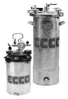 Ecco Pressure Feed Tanks Closed and safe paint handling The Ecco Pressure Feed Tanks are suitable for all sprayable material and provide safe storage.