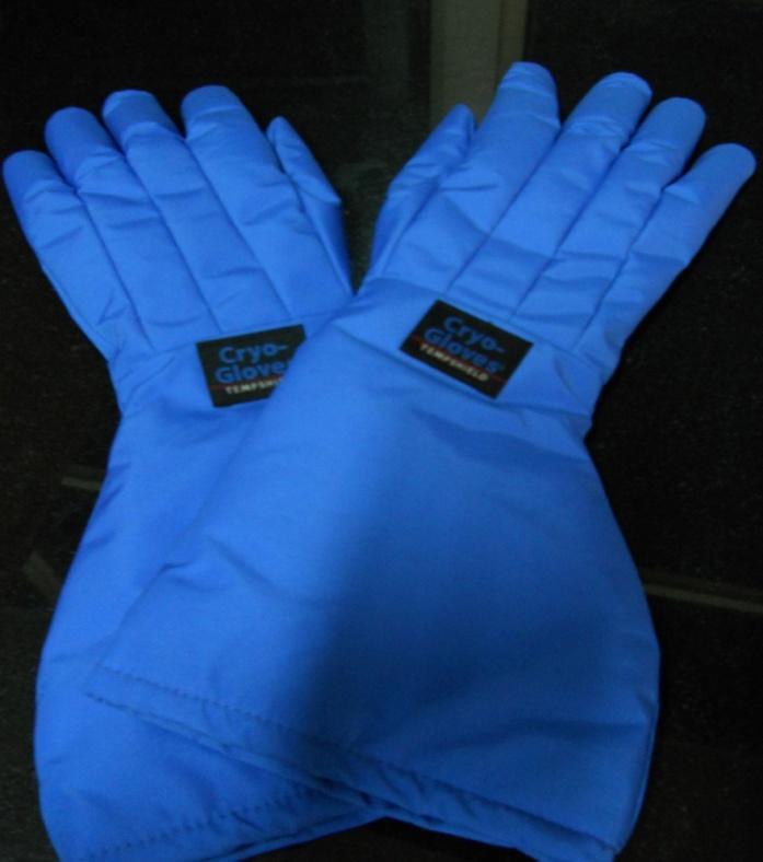 Protective equipment Cryo hand gloves must be worn when handling cryogenic liquids.