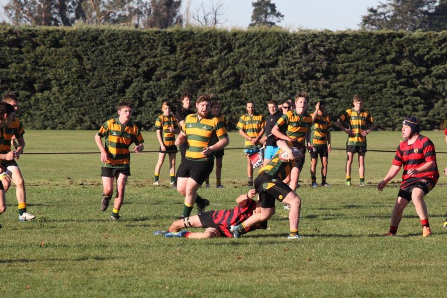 The 2 nd XV/U18 lost 21-44 to Lincoln