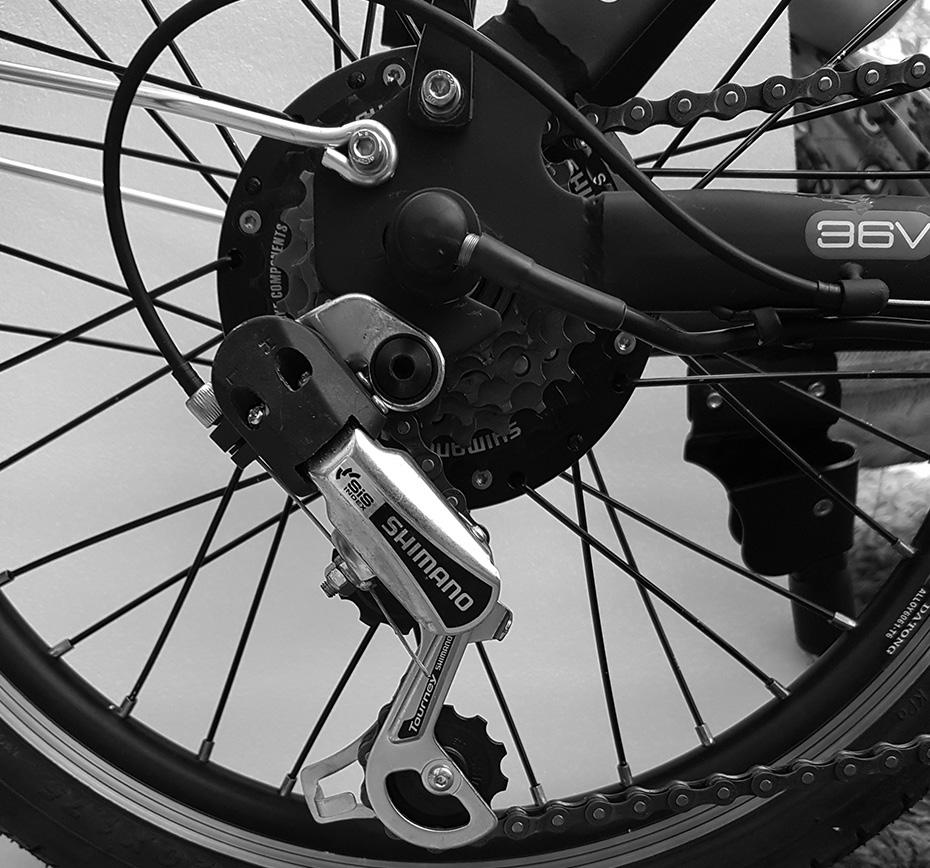 Gear adjustments PLEASE SEE Bicycle Owner s Manual If you do not feel confident setting gears is recommended you take to a bicycle workshop for assistance.