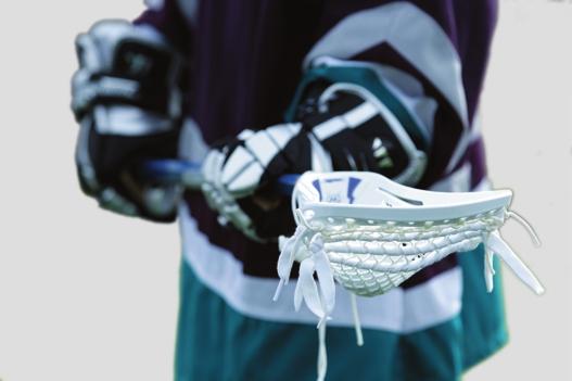COMPETITION-HIGH PERFORMANCE BOX LACROSSE - Learning to Win Junior A/Senior B: 20+ SKILLS AT THIS LEVEL Winning titles Advanced skills & tactics Year-round physical training Training environment with