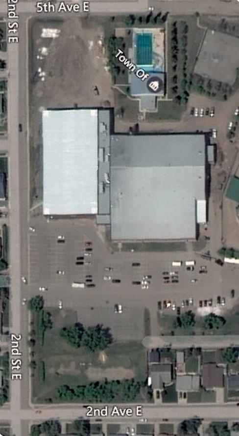 Proposed Site EXISTING KINDERSLEY POOL PROPOSED NEW
