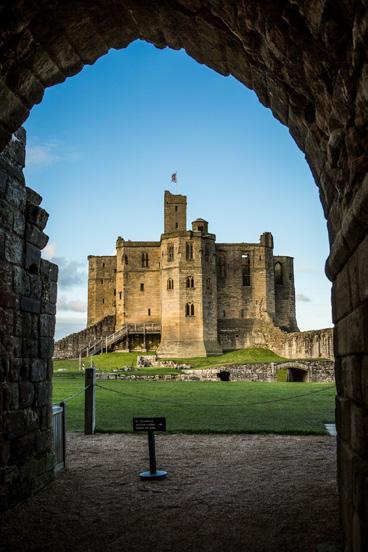 They returned it to the 10th Earl, who also supported Parliament. The Great Tower at Warkworth Castle, including the tunnel, as seen from the inner bailey.