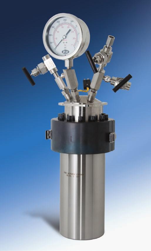 Series 4680 High Pressure / High Temp. Vessels: 1 & 1.8 Liters Cross Section 4680-4683 4683 Fixed Head, 1.8 L Vessel, double valve w/ dip tube, gas release valve, gage, rupture disc, and thermowell.