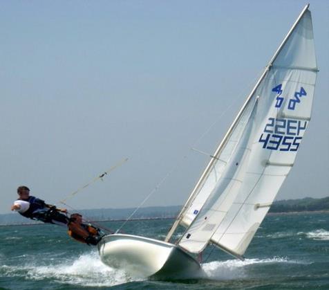 OPTI 2 MAX Sailors interested in a camp-like schedule can take Opti 2 Max five mornings a week in two-week sessions.