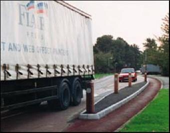Overrun areas These may be used to give car drivers the impression of a restricted width carriageway, so encouraging lower vehicle speeds, but allowing additional manoeuvring room for larger vehicles