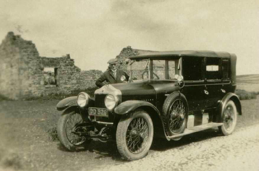 The third Minerva was a 20hp from March 1925 to April 1938, in brown it covered 79,560 miles, had a proper roof and side windows, maybe wind up, and look at the incredible door handles and consider