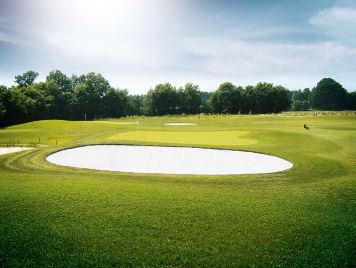 PAR 3 The public Par 3 Course has six holes ranging from 60 to 151 meters in length and is accessible to
