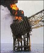 Getting it wrong (1) Piper Alpha Disaster N Sea 1988: Gas lift was widely used, Wasn t the root cause but it exacerbated the situation SCSSSV s generally closed But Gas lift check valves didn t Gas