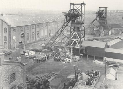 The last day GLOFA PENALLTA PENALLTA COLLIERY PETER WALKER, PENALLTA COLLIERY On the last day of coaling the other under manager and me had gone into the district to see the boys.