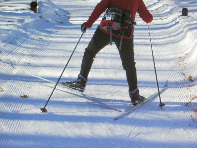Going uphill Herringbone: Make a V shape with your skis (tips apart, tails closer together) Weight on heels not toes Slight forward lean Poles planted behind feet Waddle up like a