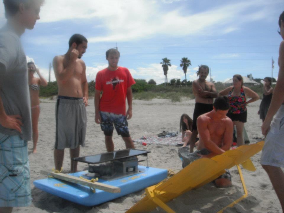 After the pool testing the Radical-V team tested the wave glider in the ocean. It was transported in the back of a mid-sized sport utility vehicle proving the mobility of the system.