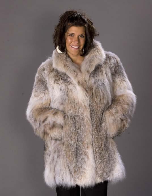 Stand Up Collar, 25 Pelts, $428 Plucked Sheared & Dyed Beaver Vest H.