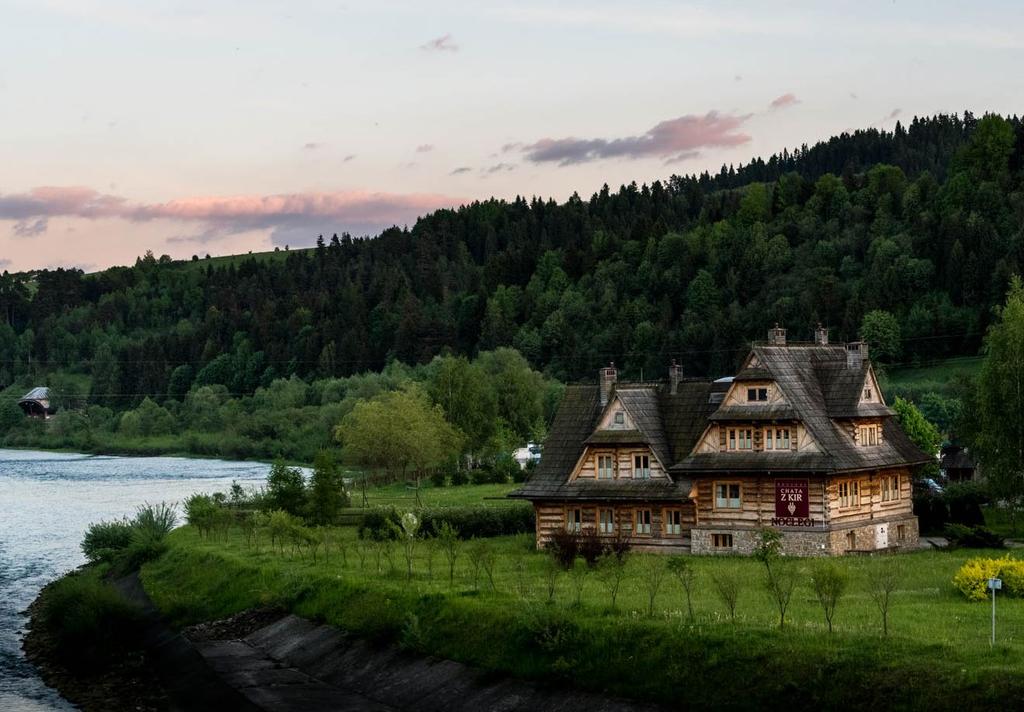 Located next to a lake and a medieval castle, our traditional Polish mountain base is part of the 19th century complex originally built in the nearby village and